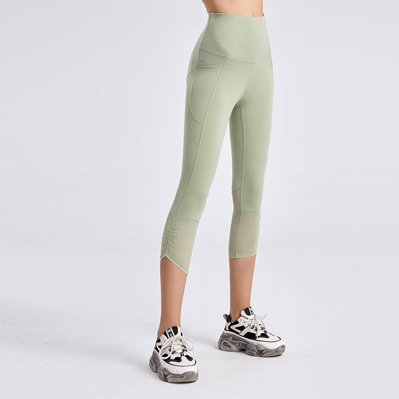 New Women's Yoga Cropped Pants for Fashion Enthusiasts